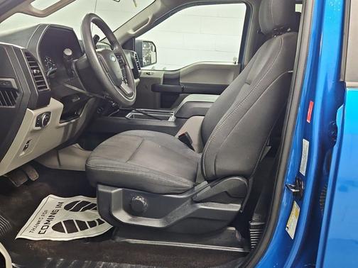 VELOCITY BLUE 2019 Ford F-150 XL