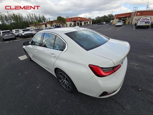 2019 BMW 330 330i