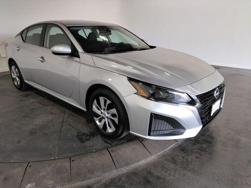 2023 Nissan Altima S FWD