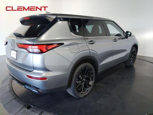 2022 Mitsubishi Outlander Black Edition S-AWC