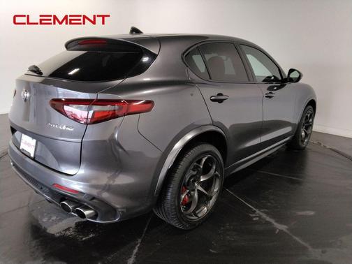 Vesuvio Gray Metallic 2019 Alfa Romeo Stelvio Quadrifoglio