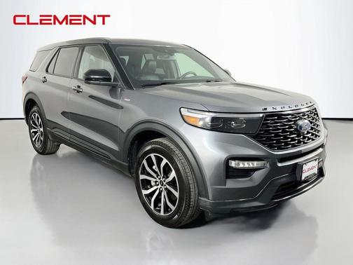 Carbonized Gray Metallic 2022 Ford Explorer ST-Line