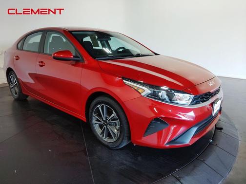 2022 Kia Forte LXS