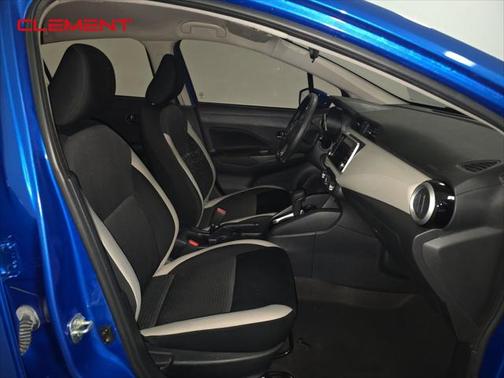 2022 Nissan Versa 1.6 SV