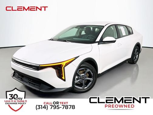 Snow White Pearl 2025 Kia K4 LXS