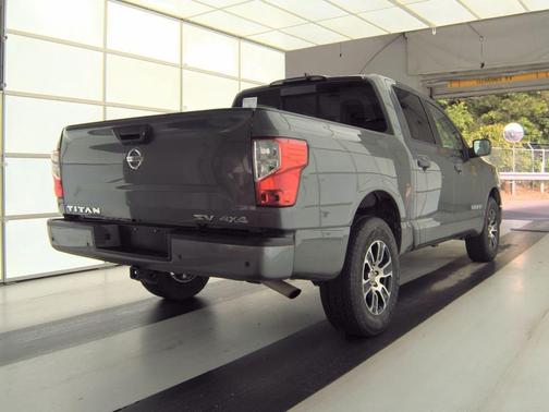 Gun Metallic 2022 Nissan Titan SV