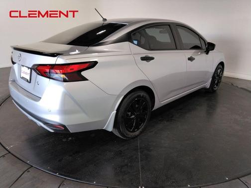 2024 Nissan Versa 1.6 S