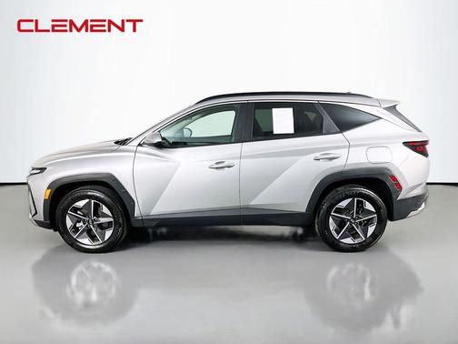 Shimmering Silver 2025 Hyundai TUCSON SEL