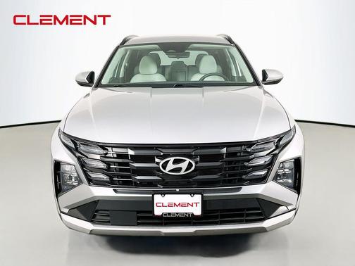 Shimmering Silver 2025 Hyundai TUCSON SEL