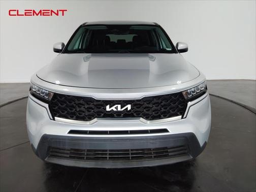 2022 Kia Sorento LX