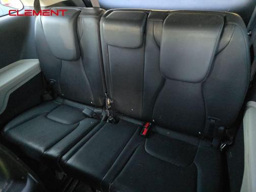 2022 Kia Carnival LXS