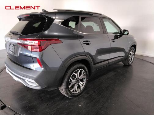 2023 Kia Seltos EX