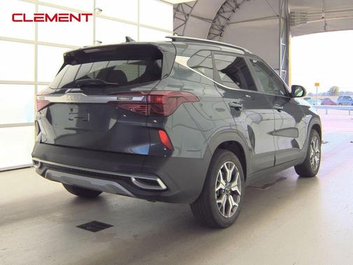 2023 Kia Seltos EX