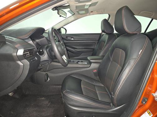 2022 Nissan Altima SR FWD