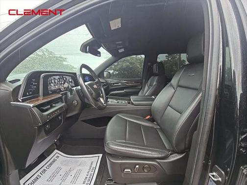 2023 Cadillac Escalade ESV Luxury