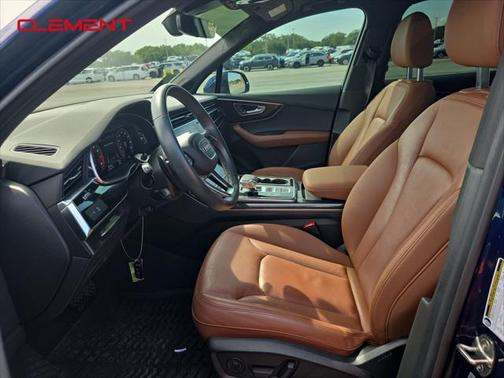 2021 Audi Q7 45 Premium Plus