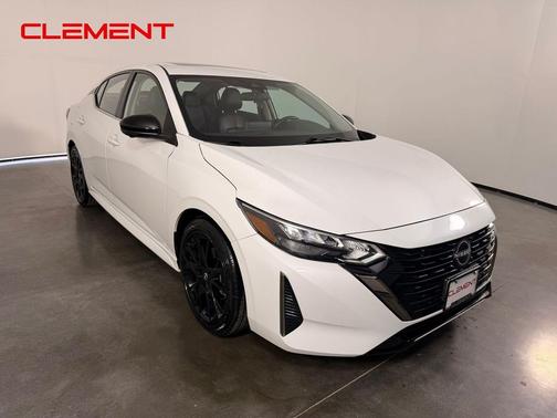 Aspen White Tricoat 2025 Nissan Sentra SR