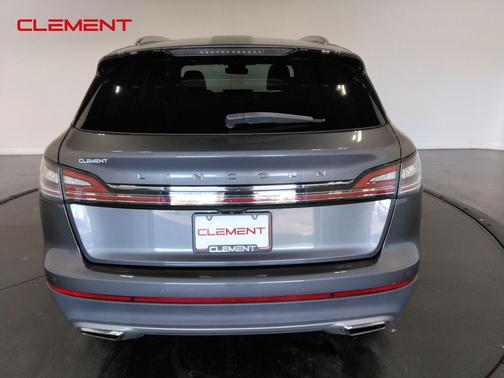 2022 Lincoln Nautilus Standard