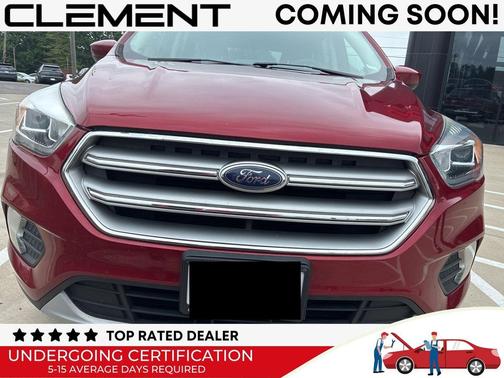 RUBY RED METALLIC TINTED CC 2017 Ford Escape SE