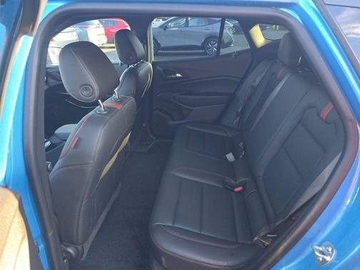 2025 Chevrolet Trax FWD 2RS