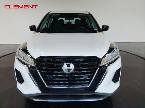 2022 Nissan Kicks S