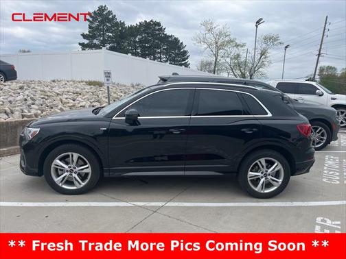 2024 Audi Q3 45 S line Premium Plus