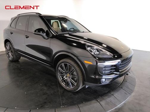 2017 Porsche Cayenne Platinum Edition