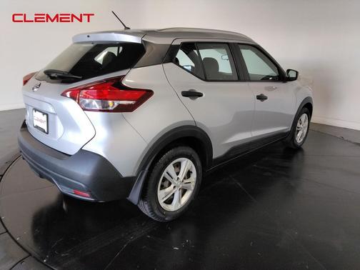 2019 Nissan Kicks S