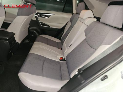 2020 Toyota RAV4 Hybrid XLE