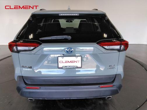 2020 Toyota RAV4 Hybrid XLE
