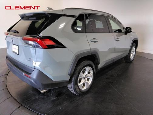 2020 Toyota RAV4 Hybrid XLE