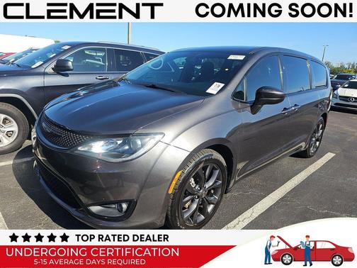 Granite Crystal Metallic Clearcoat 2020 Chrysler Pacifica Touring
