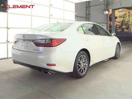 2017 Lexus ES 350 Base