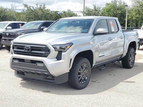 2025 Toyota Tacoma SR5