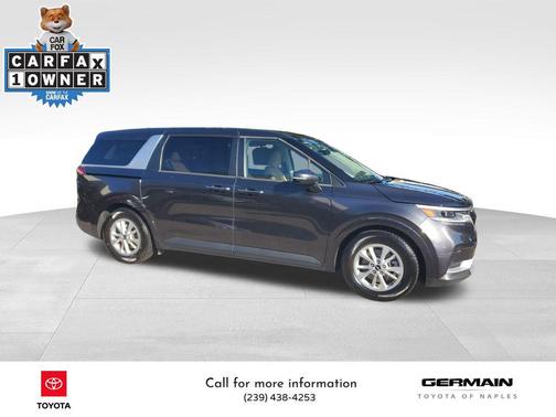 2024 Kia Carnival LX