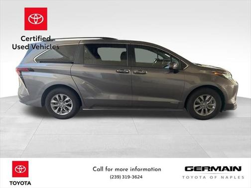 2021 Toyota Sienna XLE