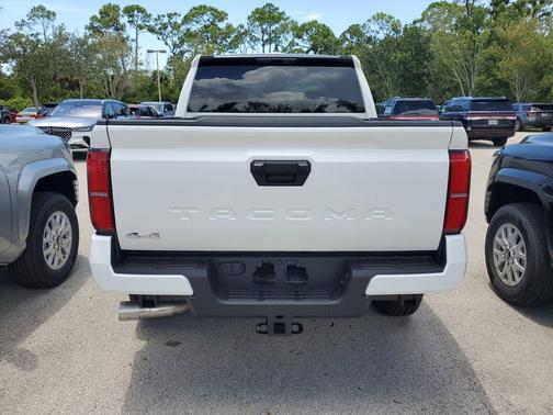 2025 Toyota Tacoma SR5