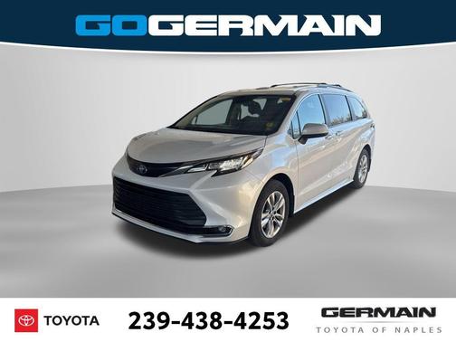 2023 Toyota Sienna XLE