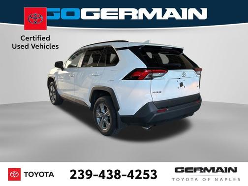 Wind Chill Pearl 2025 Toyota RAV4 XLE