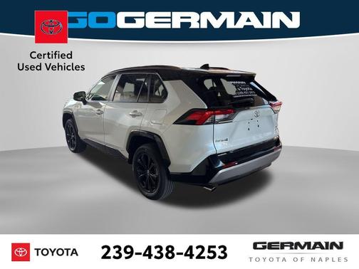 2025 Toyota RAV4 Hybrid SE