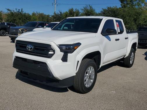 2025 Toyota Tacoma SR