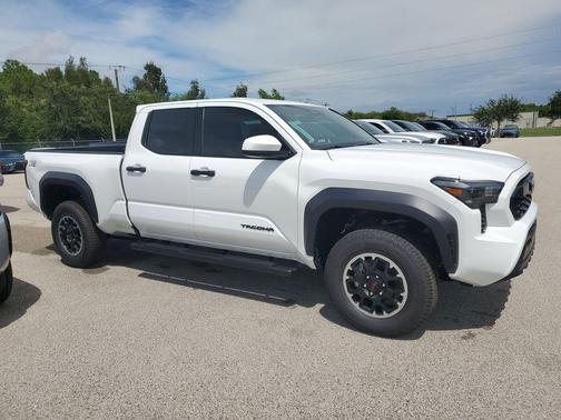 2025 Toyota Tacoma TRD Off Road