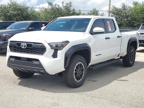 2025 Toyota Tacoma TRD Off Road
