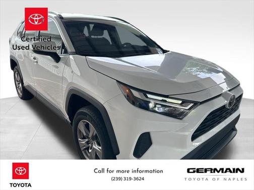 2022 Toyota RAV4 XLE