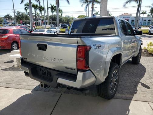 2025 Toyota Tacoma TRD Sport