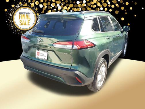 2022 Toyota Corolla Cross LE