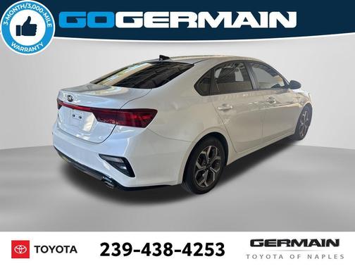 Snow White Pearl 2021 Kia Forte LXS