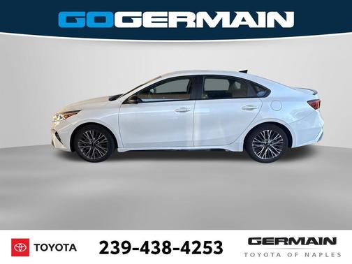 Snow White Pearl 2023 Kia Forte GT-Line