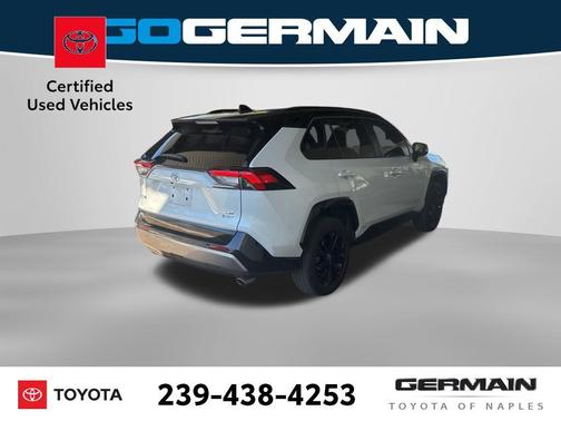 2025 Toyota RAV4 Hybrid SE