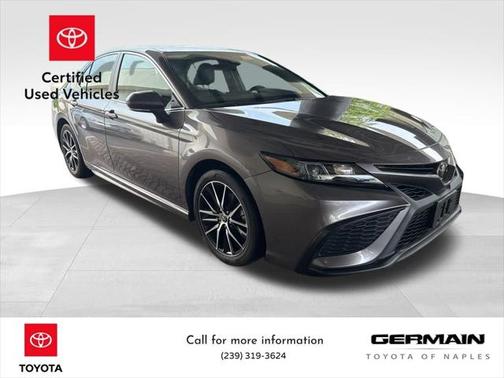 2022 Toyota Camry SE